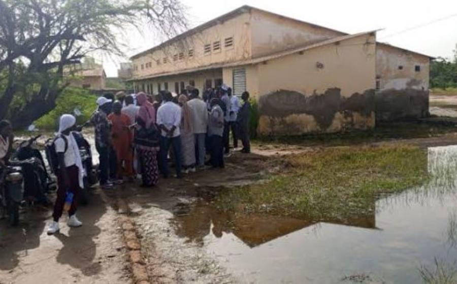 Rentrée scolaire à Kaolack : le CEM Moustapha Ndiaye toujours sous les eaux